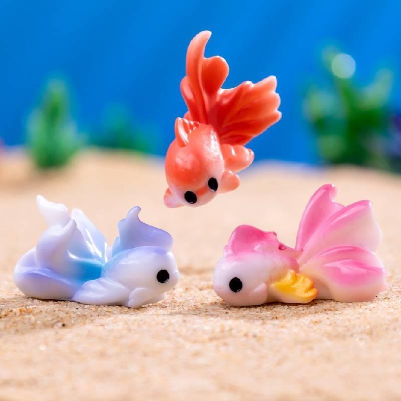 Color Toy Fish Aquarium Micro Landscape Decorative Ornament Red Purple Pink