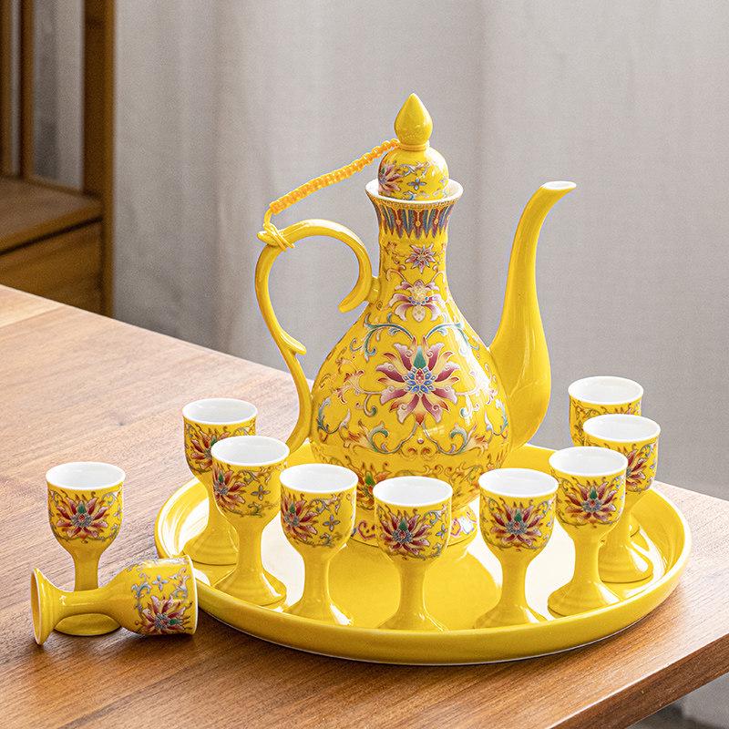 Baijiu Decanter & Ceramic Wine Glass Set with Gift Box