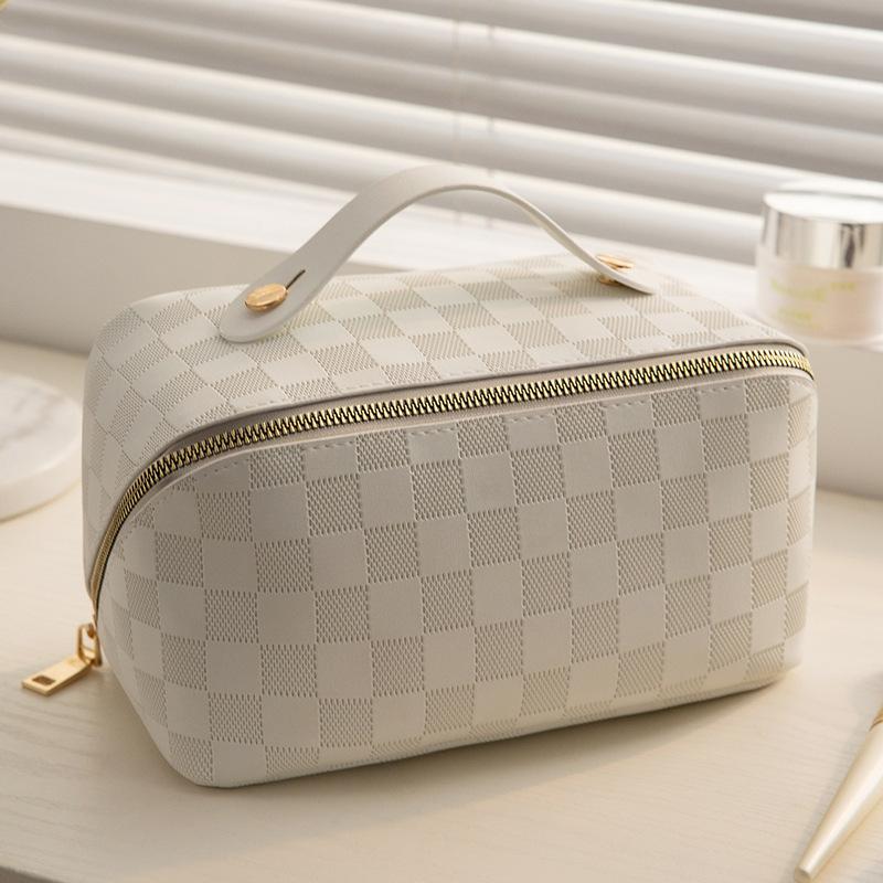 Checkered Pillow Cosmetic Bag Portable Large Capacity Waterproof Travel Toiletries Cosmetics Storage Bag белый