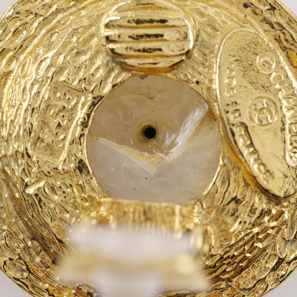 CHANEL Round logo Earring vintage Plated Gold/Fake pearl 21.8g Women Used