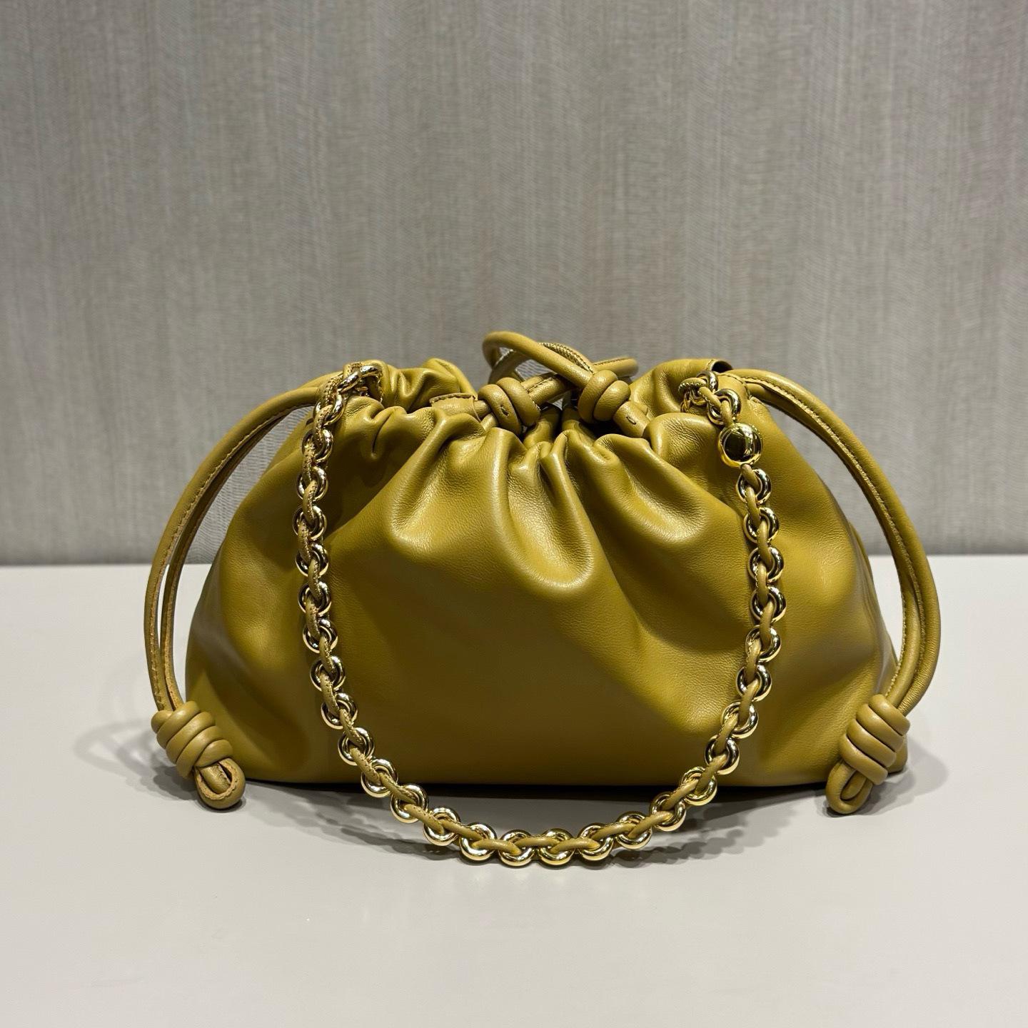 

High Order Lucky Bag Imported Sheepskin Chain Cloud Bag Wrinkled Drawstring Bucket Bag Single Shoulder Cross Shoulder Women s Bag 21.5x6x17cm жёлтый