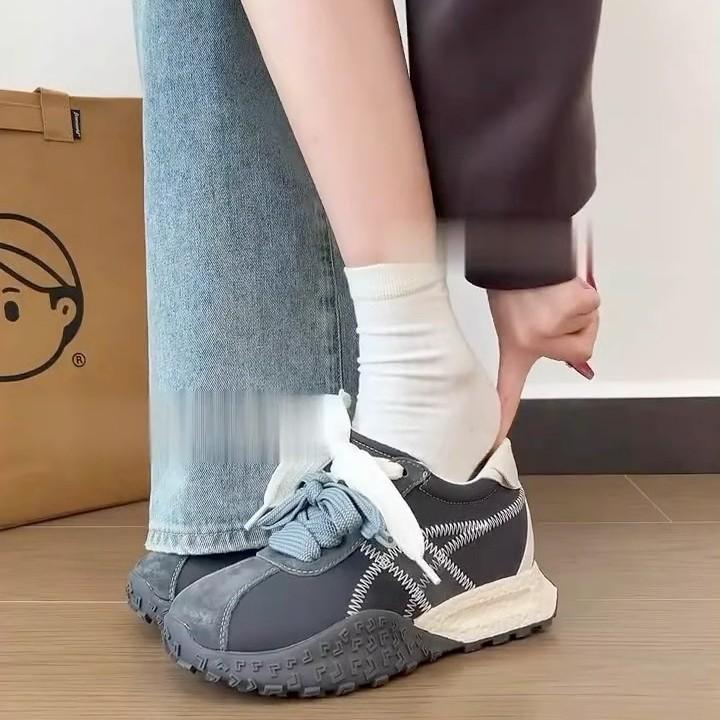 Small thick-soled inner height increase of 7cm German training shoes women's spring 2025 new leather color matching casual Forrest Gump shoes