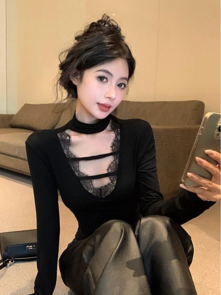 Winter V-neck Lace Trim Slimming Halter Shirt