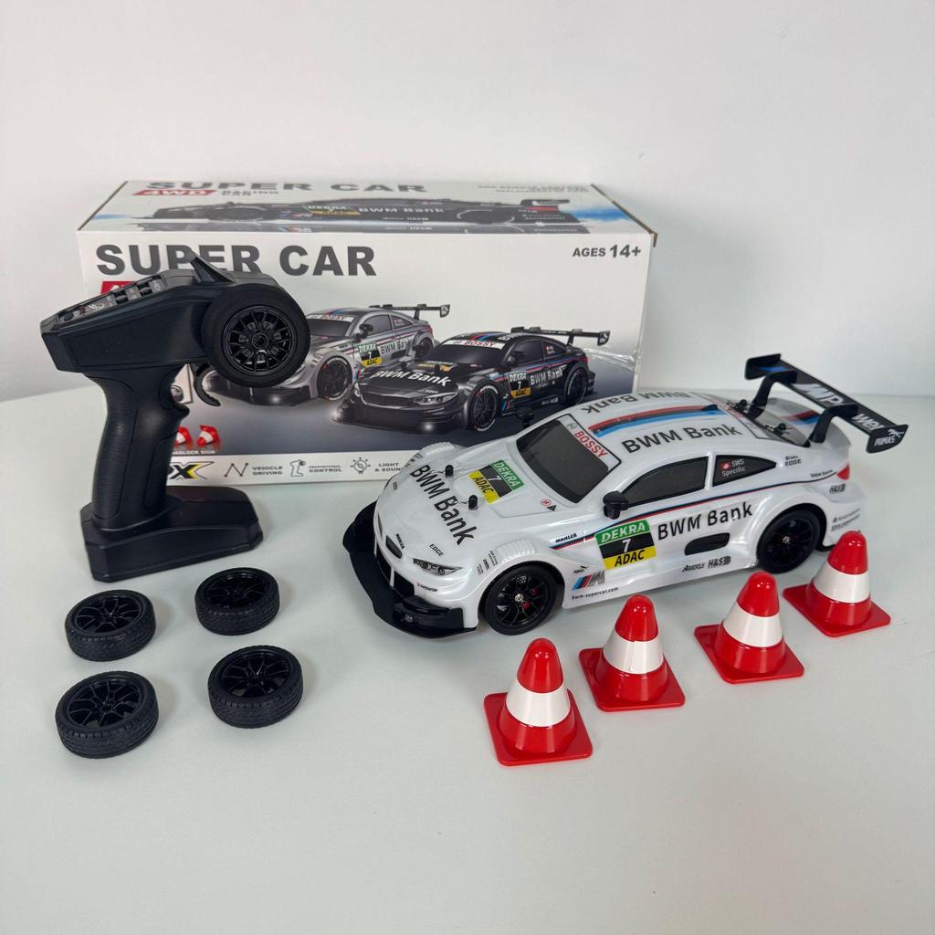 1:24 Four-Wheel Drive AE86GTR Drift RC Racing Car - Durable Model Toy