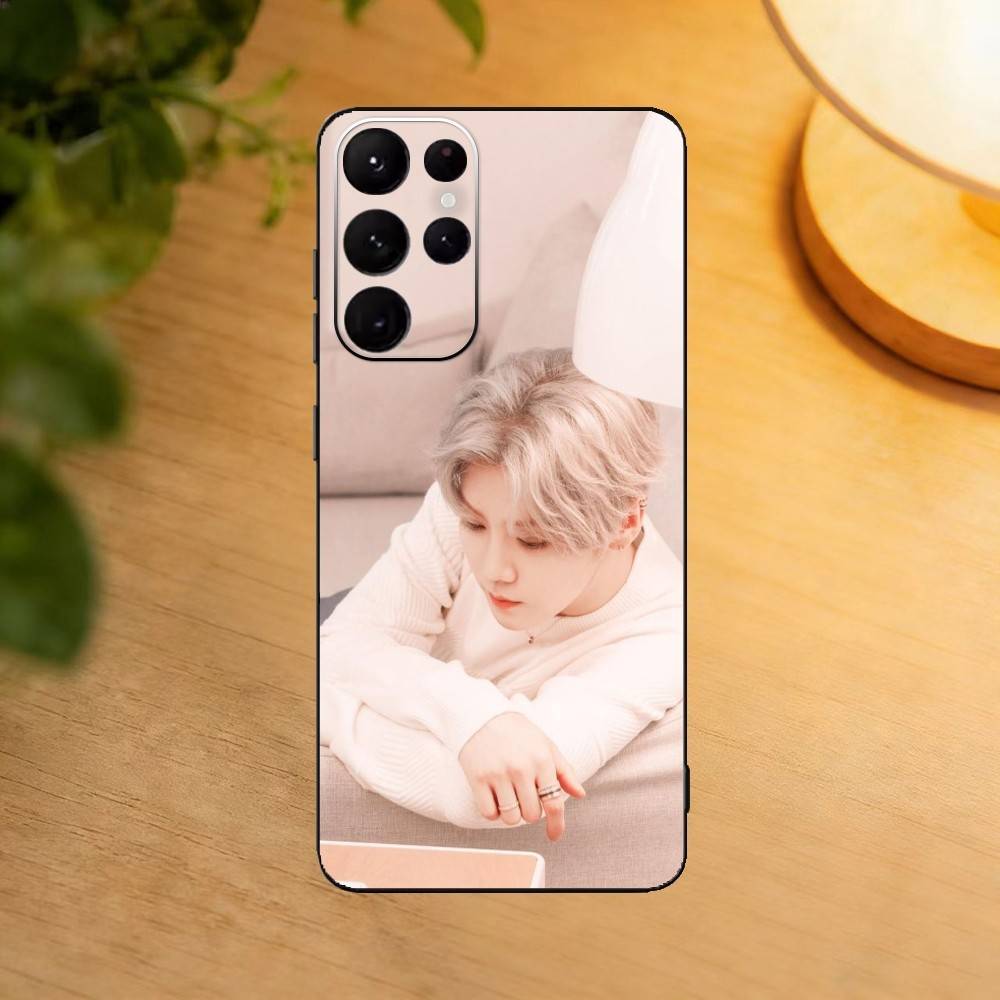 

Lu Han Phone Case For Samsung S25,24,23,22,30,21,10,9,Ultra,Plus,Lite Soft Black Case Samsung S21Ultra