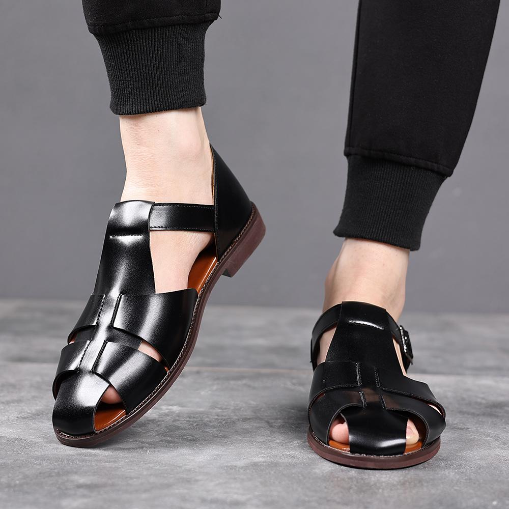 Fashion Trendy Men's Flat Sandals In Solid Color  Retro Cross -Buckle  Comfortable Casual Shoe  Lightweight And Breathable Walking Shoes