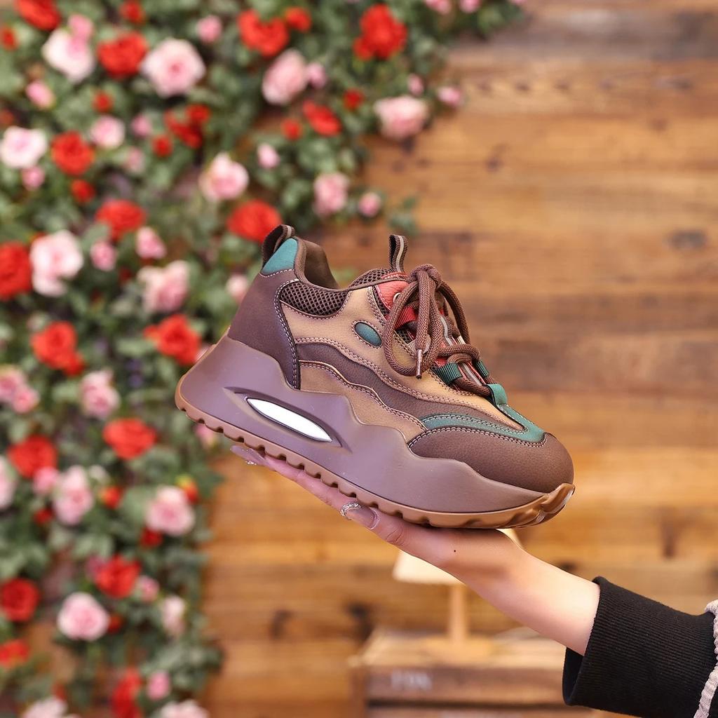 2026 new fashionable and versatile sports women's shoes color blocked casual thick soled temperament Forrest Gump shoes