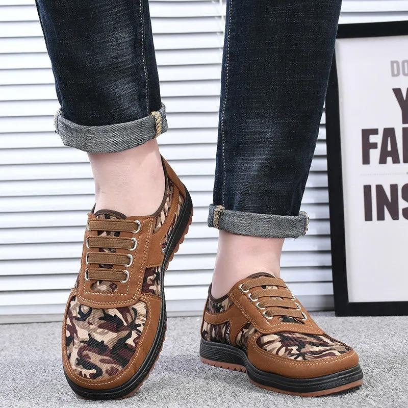 Alte Peking-Stoffschuhe Herren-Segeltuchschuhe mittleren Alters Papa-Camouflage-Schuhe Atmungsaktive verschleißfeste Freizeitschuhe Weiche Sohle Arbeitsschuhe zum Fahren