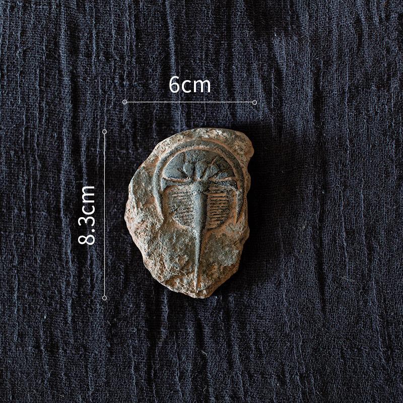 

1 шт. Детская игрушка Имитация ископаемого из смолы Орнамент Ползающий Террариум Декор Декоративный контейнер Ландшафт Рептилия