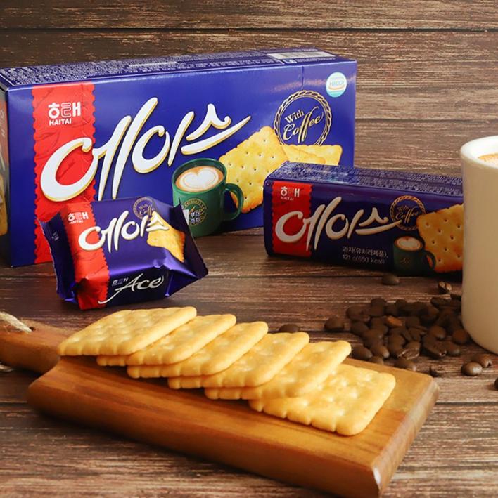 Haitai Ace Crackers – Classic Korean Butter Biscuits (1 Box)