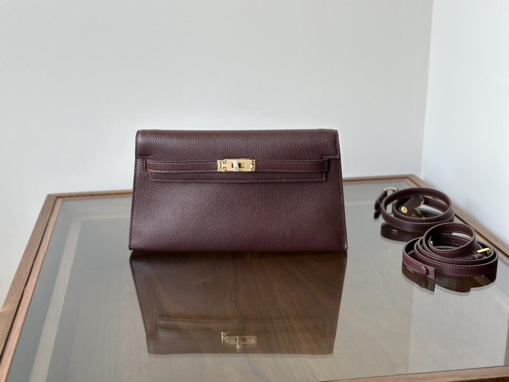 Leather Lower Back Bag Mountain Goat Thread Handbag Single Leather Strap Cross-Functional Bag Fashion Casual Handbag Womens Bag