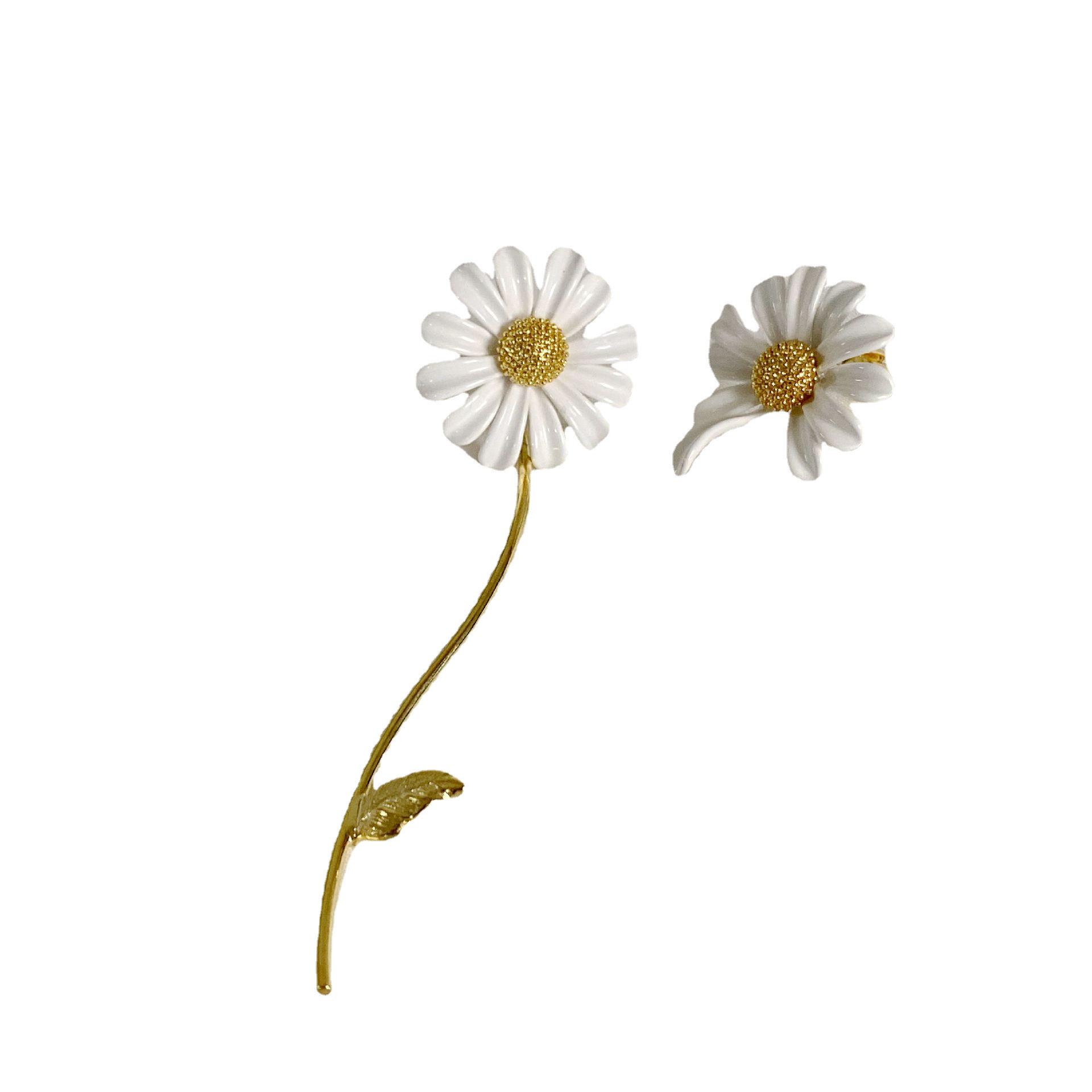 

Європейський та американський нішевий модний набір прикрас з ромашками: Сережки, Каблучки, Намиста, Браслети