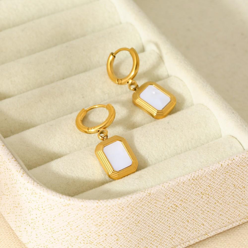 Ins French Retro Geometric Corner-cut Rectangular Resin Earrings Plated with 18k Gold Stainless Steel Waterproof Earrings for Women
