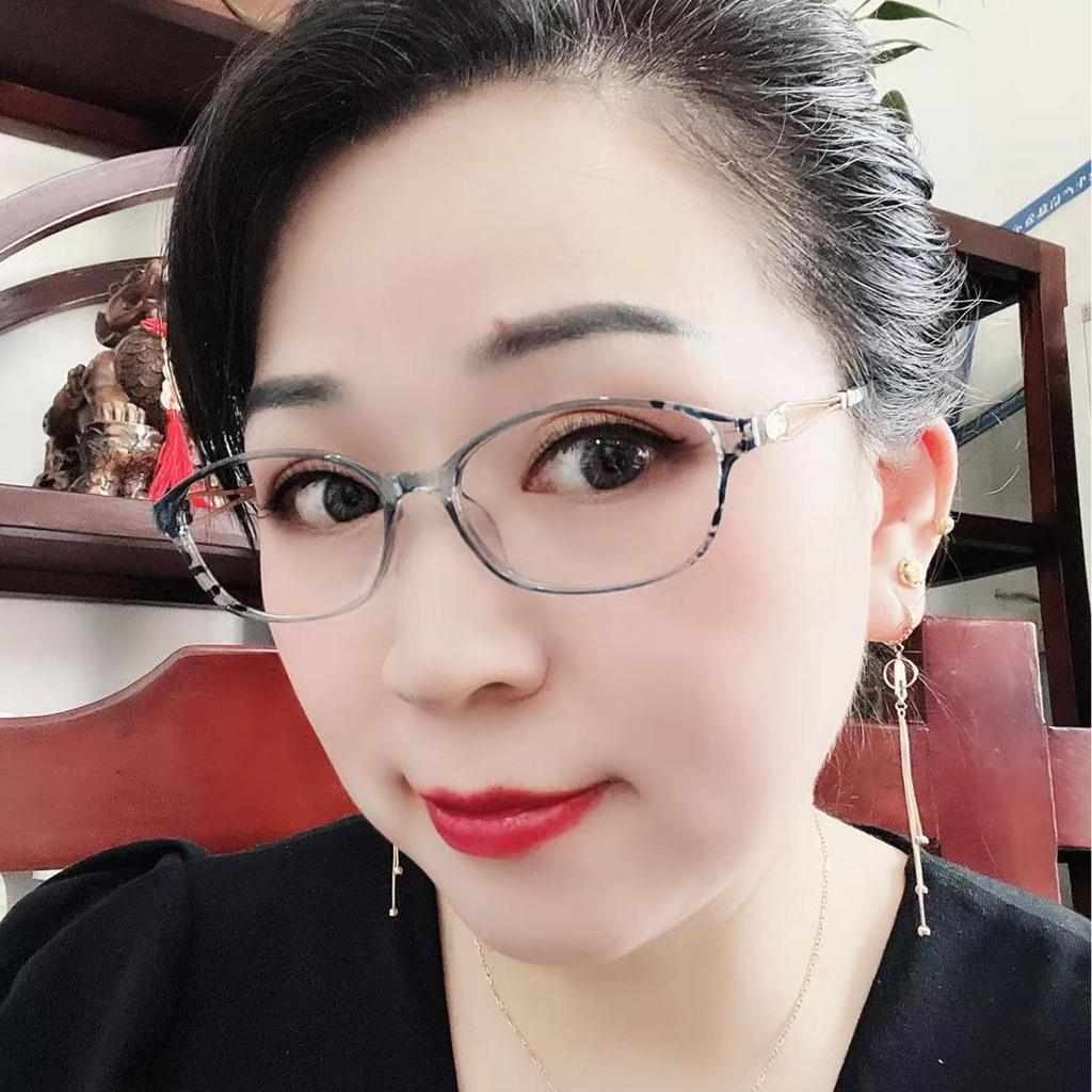 Women's Anti-Blue Light Fashion Reading Glasses - Stylish for All Ages