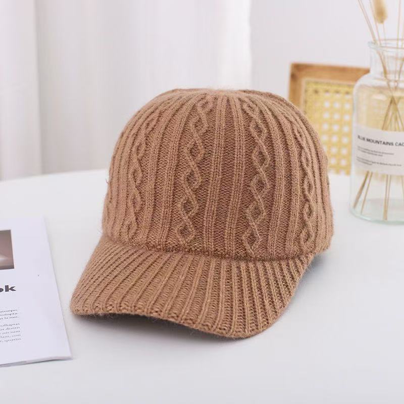 Autumn and Winter Knitted Wool Baseball Hat Warm Solid Color Light Plate Duck Tongue Hat Versatile Fashion Face Showing Small Hat