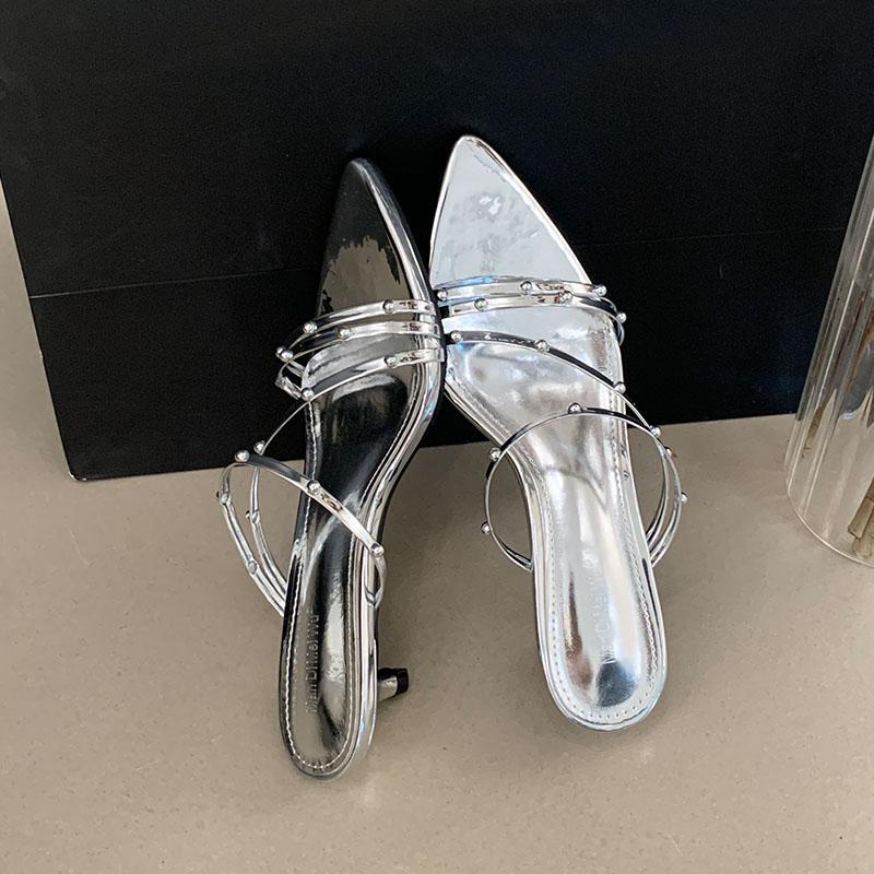 Fashion Footwear Low Heel Ladies Slippers Shoes Pointed Toe Fashion Metal Rivet Women Heeled Slides Slippers Female Sandals Shoes Pumps