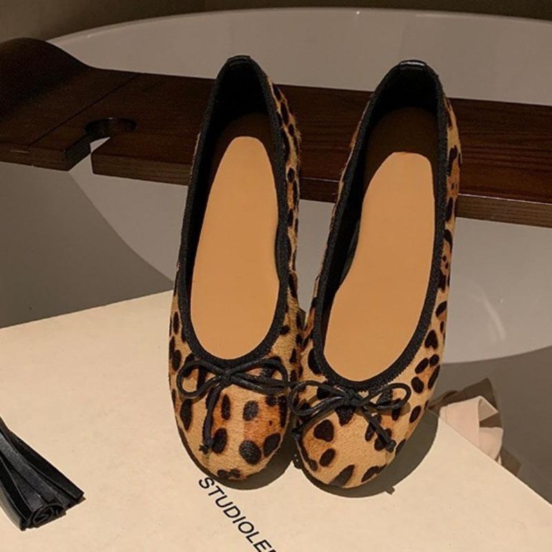 

Autumn and winter fashion versatile classic round head light mouth versatile bow leopard print flat sole shoes women 35