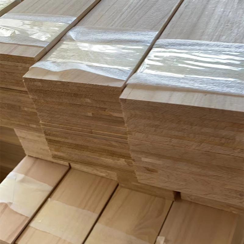 60cm List dýhy z paulovnie - Masivní dřevo, Laserem gravírovaný, DIY Architektonický model