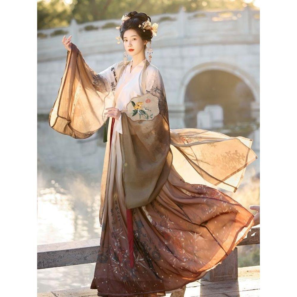 Hanfu-Paaranzug im Stil der chinesischen Wei- und Jin-Dynastie mit Kreuzkragen