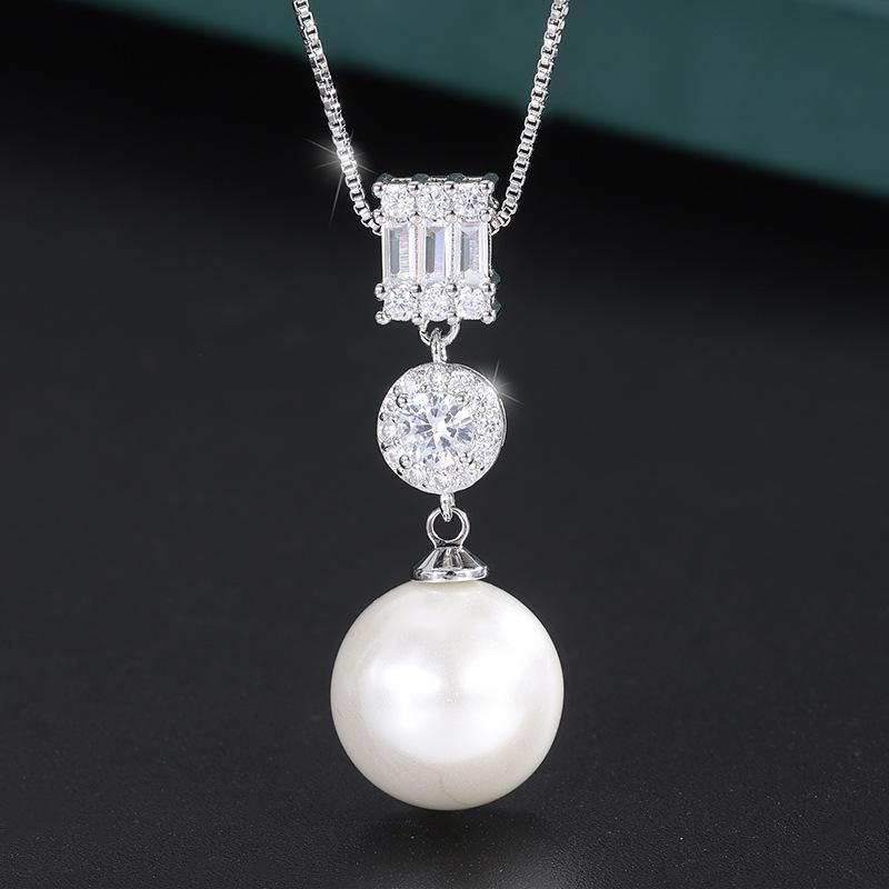 Jewelry Copper Bottom Gold-Plated Inlaid Fritillary Pearl Diamond Pendant 14Mm Stud Earrings 12Mm Set