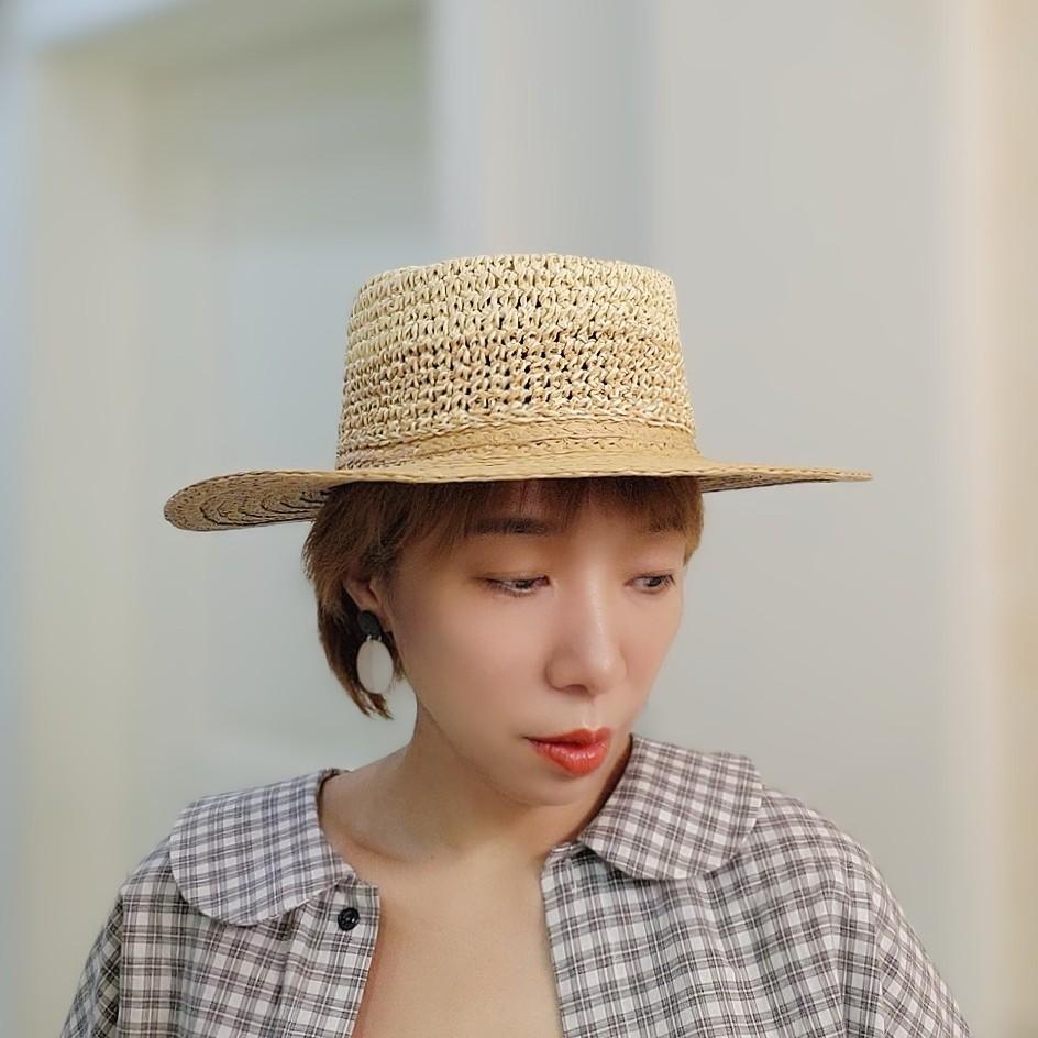 Korean Japanese Weaving Splicing Gradual Change Beige Casual Flat Top Top Hat Men And Women Summer Sunshade Sun Protection Beach Straw Hat