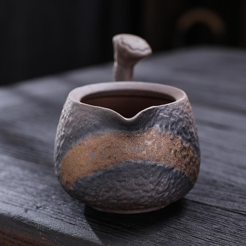 Tea Divider, Gilded Iron Glazed Tea Sea Fair Cup, Ceramic Male Cup, Wood-fired Evenly Cooked Cup, Tea Set Accessories, Gilt Fair Cup