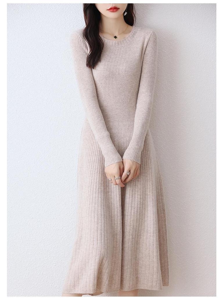 Women's Extra Long Wool Knitted Dress - Round Neck, Slim Fit, Waist-Hugging, Over-the-Knee, Autumn/Winter Style