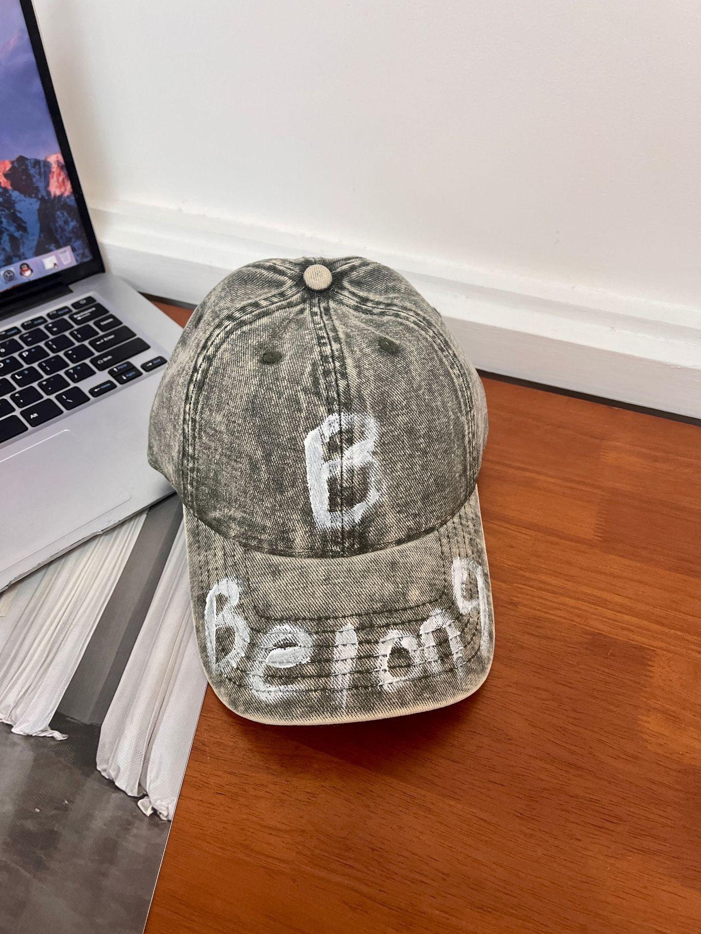 

Можно делать бейсболки из старого потертого ретро-денима с граффити-алфавитом, мужские и женские тенденции, мода, покажите свое лицо, узкие поля, индивидуальность M（56-58cm）