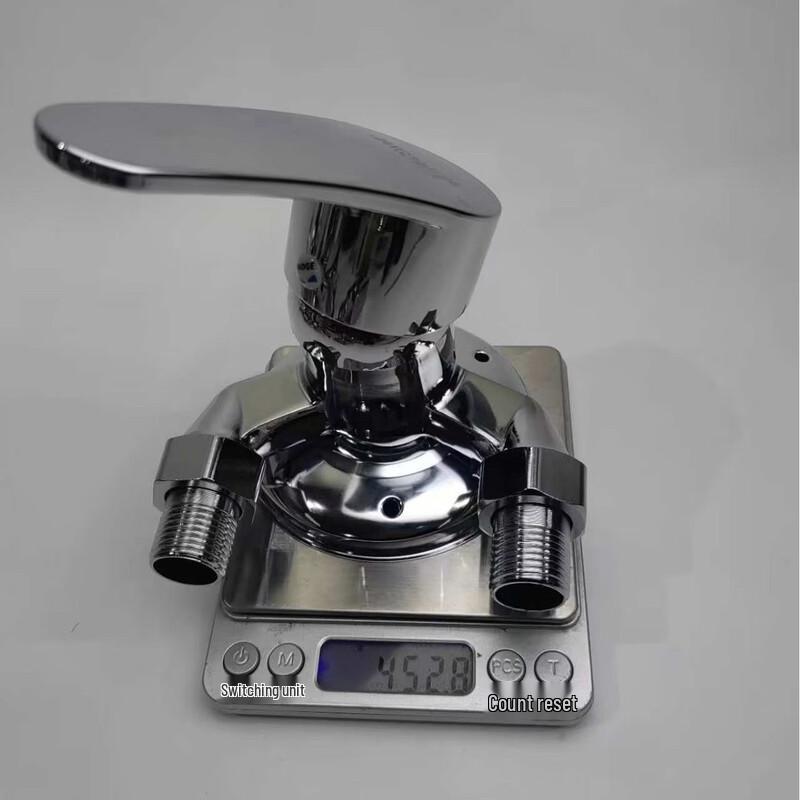 OEING Wall-Mounted Triangle Shower Mixer