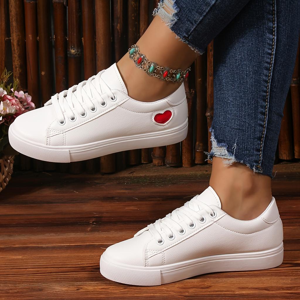 Small White Shoes Female 2025 New Soft Bottom Non-slip Running Student Shoes Casual Hundred with Flat Bottom Basic Students Female Board Shoes
