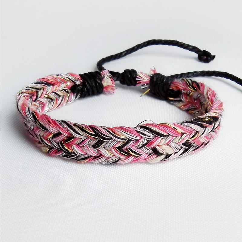 Handgefertigtes fünf-farbiges gewebtes Armband: Original japanisches trendiges Modeaccessoire