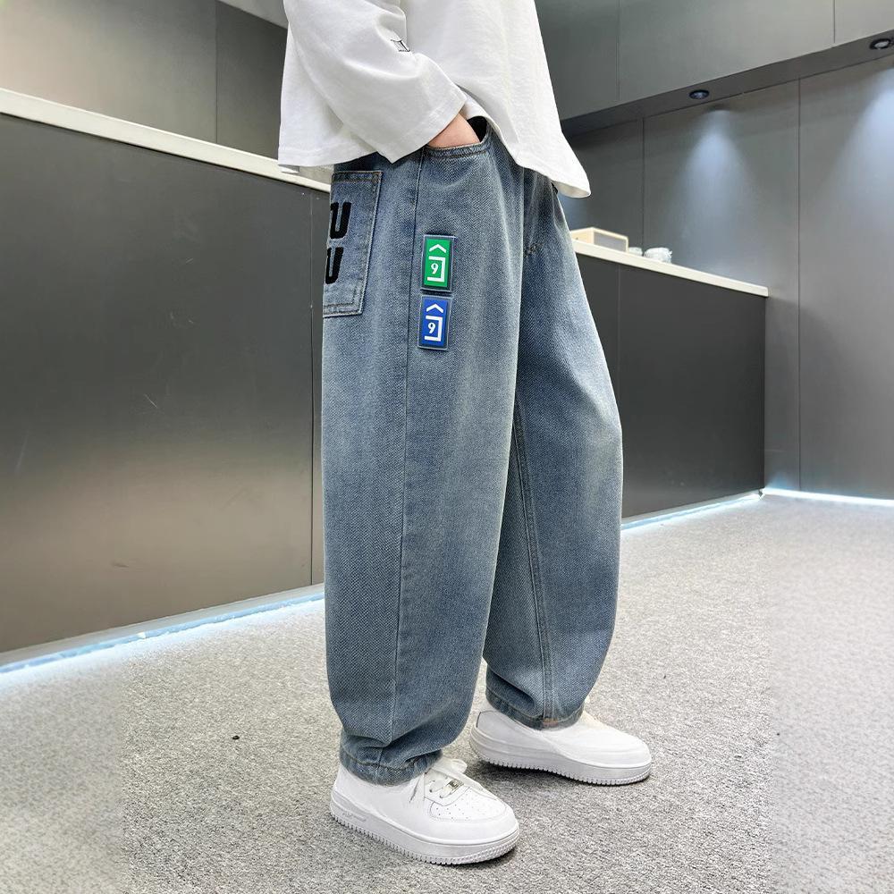 Jungenhosen Jungenbekleidung Lockere Jeans Trendige Lockere Straight Leg Hosen Frühling und Herbst