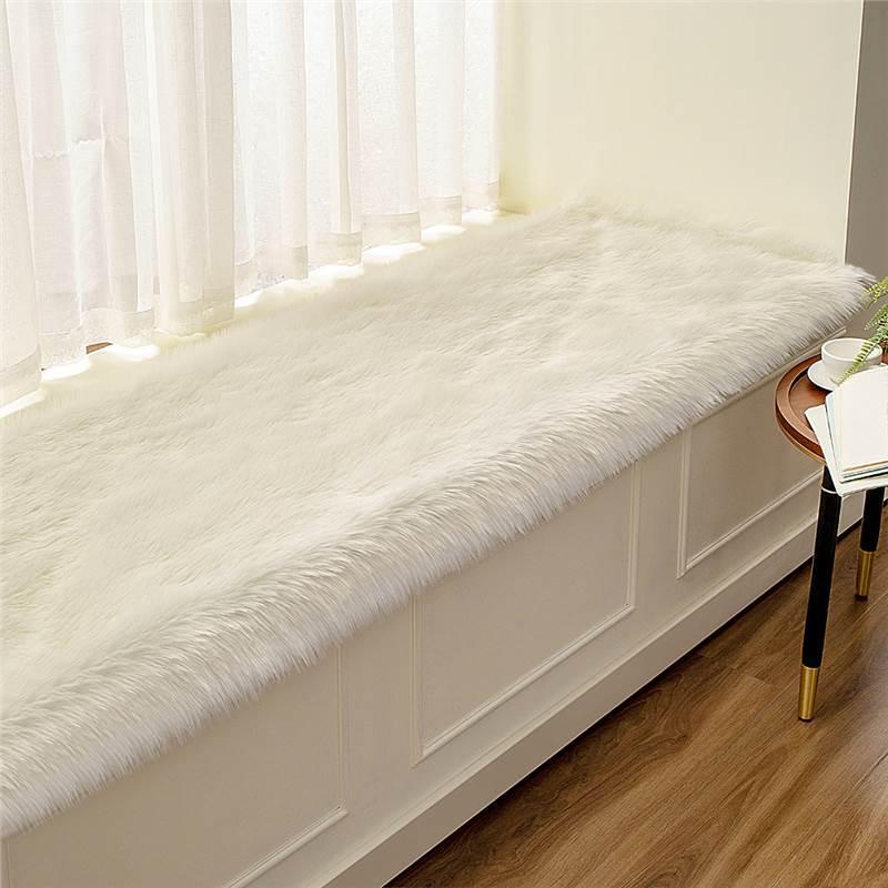 Nordic-Style Imitation Wool Plush Bay Window Blanket Mat - Customizable for Bedroom or Balcony