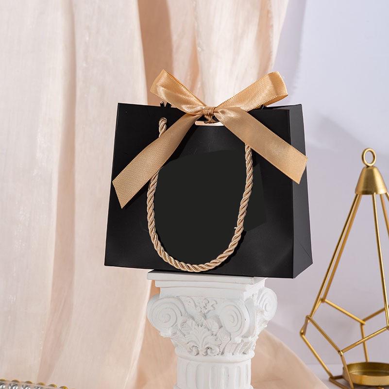 Cross-Border Wedding Favor Gift Bag - Creative Fresh White Candy Box Packaging