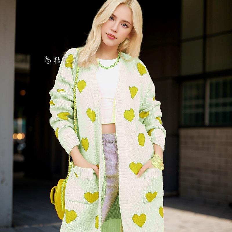 

Новый вязаный кардиган для женщин, свободного кроя, больших размеров, стройнящий, в ленивом стиле, вязаный свитер на осень и зиму XXXL зелёный