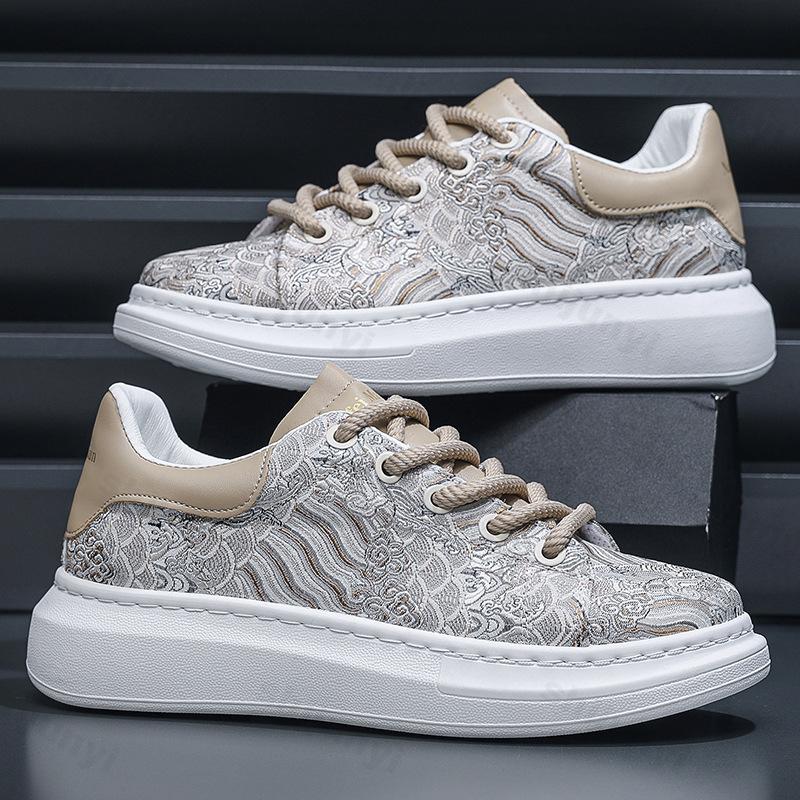 Fashion Men's Totem Print Designed Fashion Trend Casual Shoes 2025 Spring New Thick Soled Comfortable Breathable Sports Chunky sneakers
