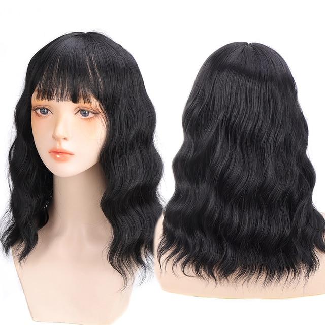 Synthetische Perücken für Frauen, tägliche Cosplay, lange Wasserwelle, Lolita-Perücke mit Pony, kaltbraun, hitzebeständiges Haar, Bob-Perücke