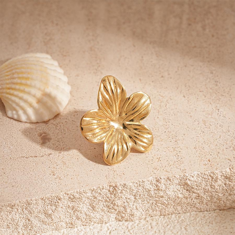 Water Drop Petal Tassel Ear Cuff: Simple, Fashionable, Luxurious Earrings for Women