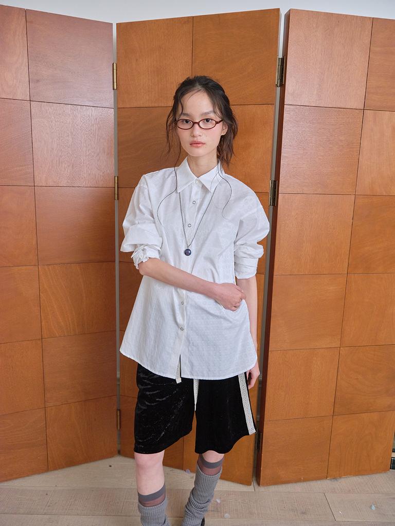 Mueum Sleeky Circle Oversized Shirt (White)