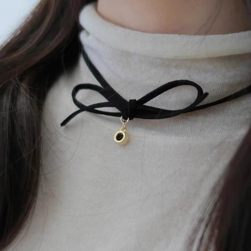 Elegant Bowknot Necklace Pearls Beads Heart Pendant Clavicle Chain French Style Collarbone Chains for Women Girls