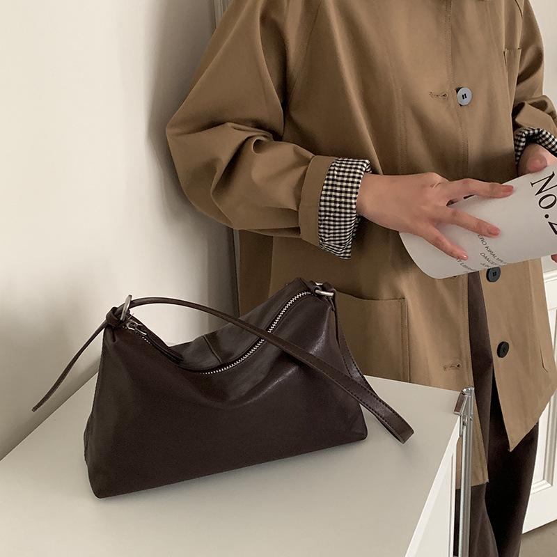 New Retro Cowhide Single Shoulder Underarm Women's Bag, Leather Casual Crossbody Bag, Large Capacity Commuter Women's Bag