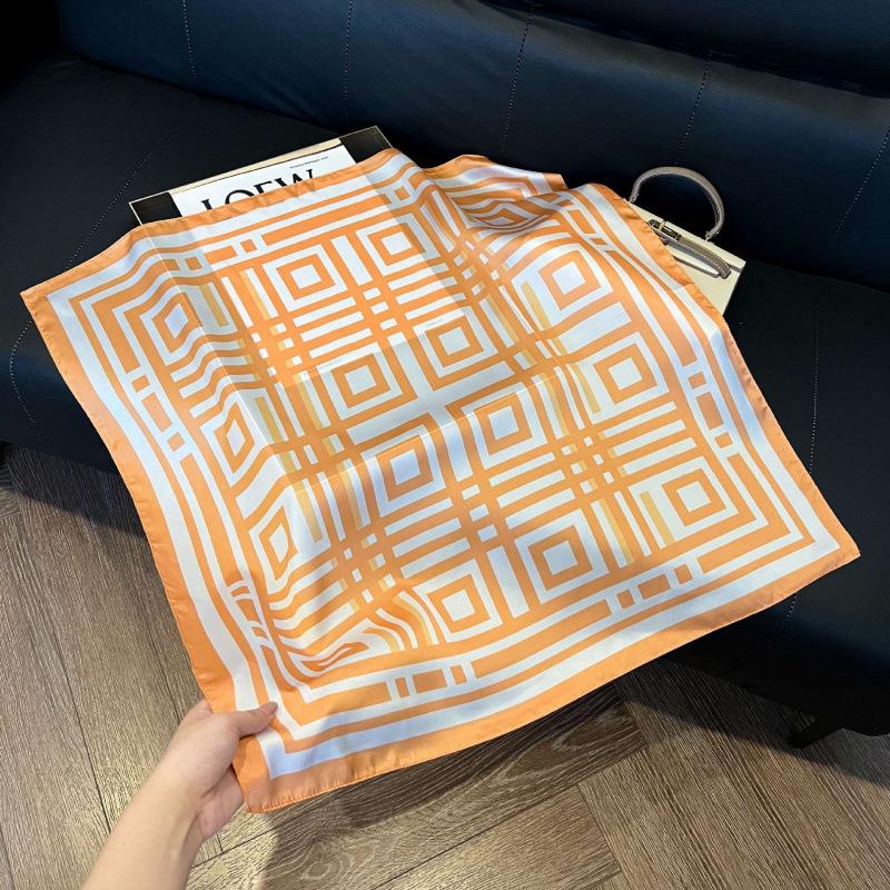 Fashion Black and White Printing Temperament Square Scarf Imitation Silk Korean Version Decorative Scarf Scarf Professional Decorative Shawl Silk Scar