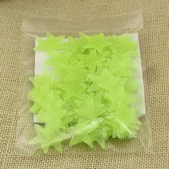 100-Piece 2-3cm Fluorescent 3D Star Wall & Refrigerator Glow Stickers