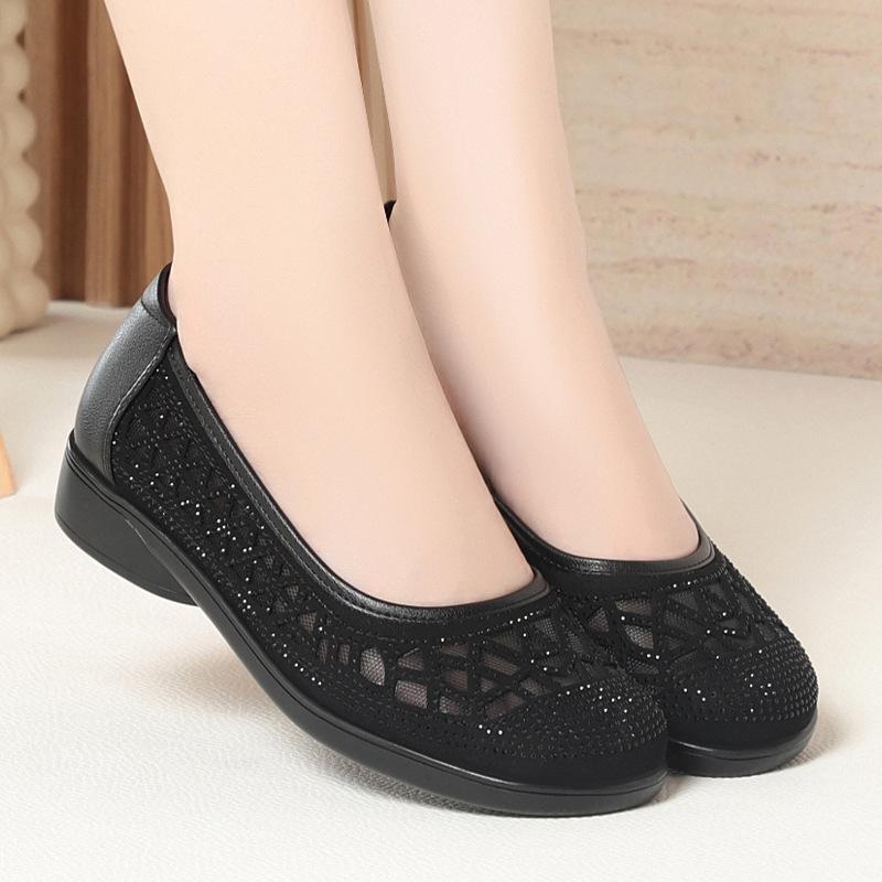 All Match Comfortable Breathable Shallow Rhinestone Cuout Mesh Shoes Women Flats 2025 Ballerinas Woman Flat Shoes for Mom Beach