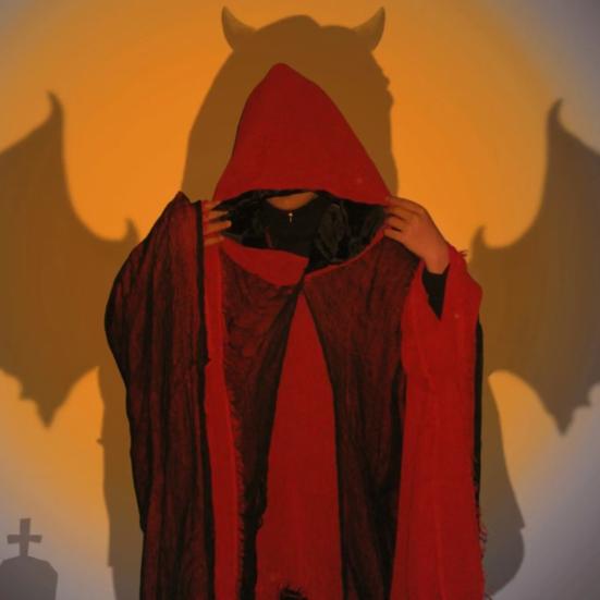 Halloween Cloak Shabby Texture Mesh Fabric Hooded Cape Realistic Horror Look Broken Visuals Cloak Scary Costume