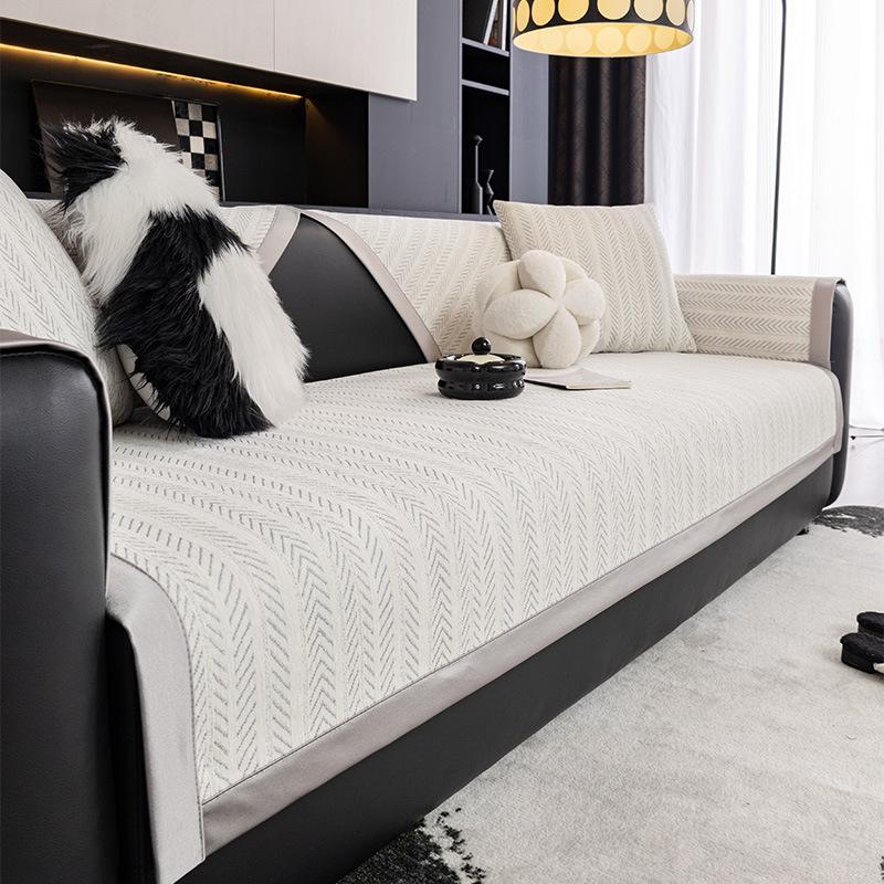 

Sofa Cushion French Light Luxury High-End Non-Slip Seat Cushion Universal In All Seasons, Autumn And Winter Cover New Cover Towel 70*70cm