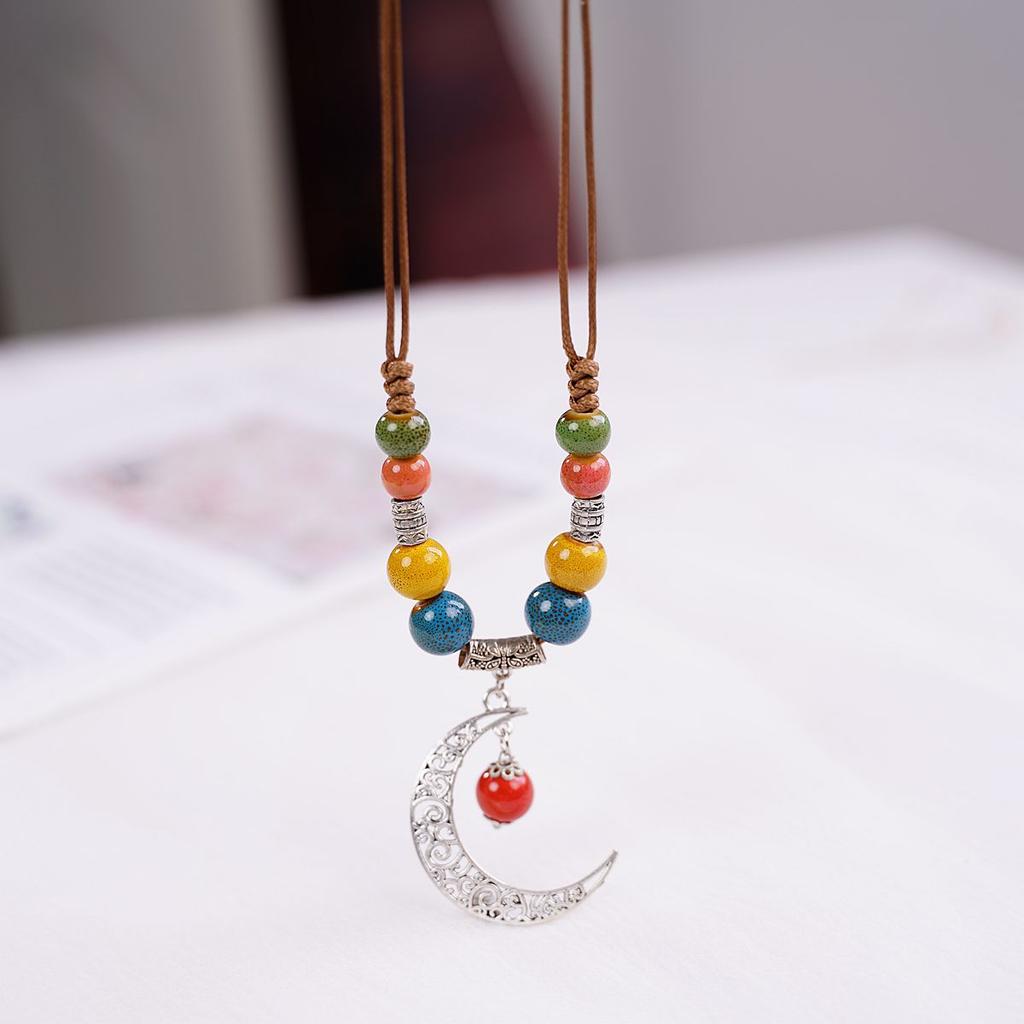 Factory direct sales ceramic necklace does not fade light luxury niche sweater necklace