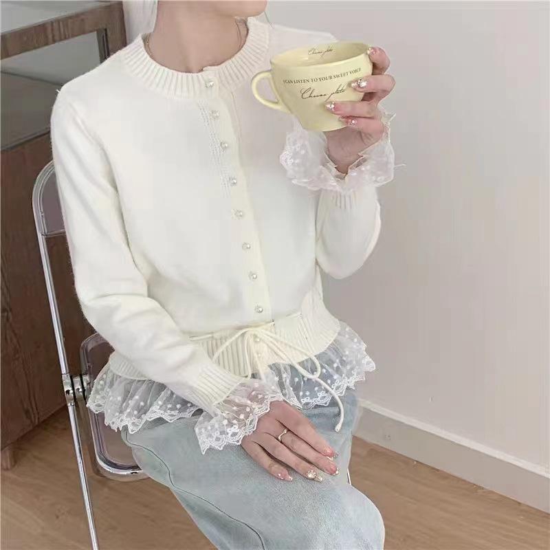Red lace splicing sweater women's autumn and winter design waist knitted cardigan small short top