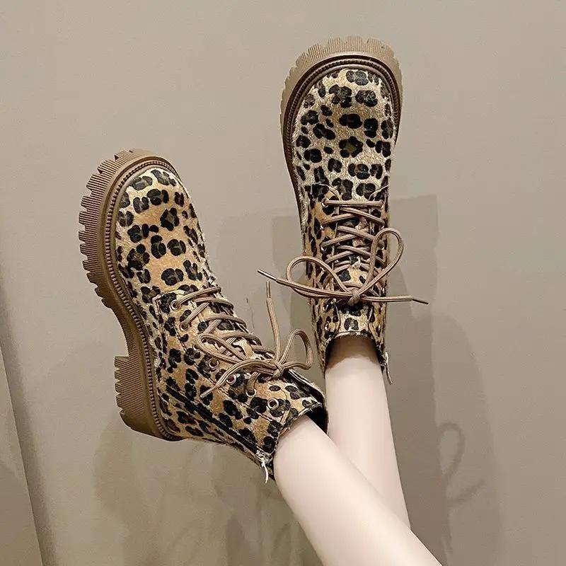 Fashion Woman Short Shoes Round Toe Autumn Winter Biker Ankle Boots for Women Print On Offer Chic and Elegant Y2k Booties Goth New Rock