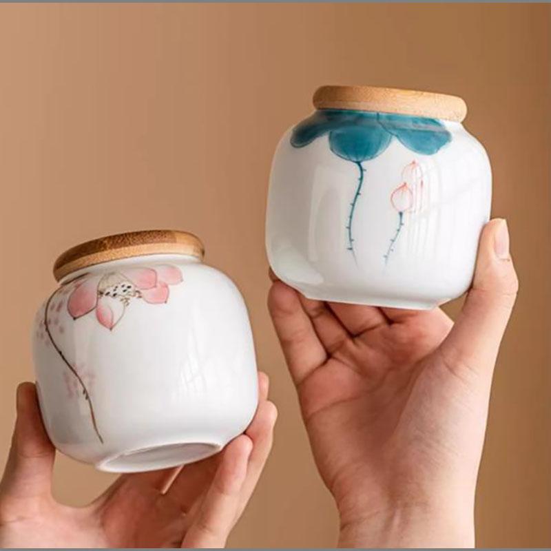 European Ceramic Lotus Leaf Candy Jar Portable Small Sealed Tea Jar Household Multifunctional Coffee Bean Nut Powder Storage Box